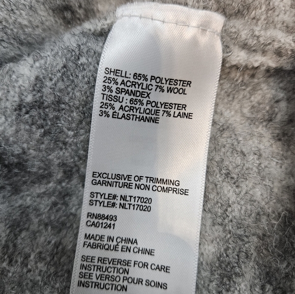 BNCI Gray Embroidered Daisy Oversized Wool Sweater Balloon Sleeves Size XS - Picture 6 of 8